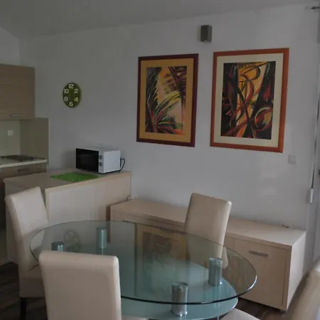 شقة Apartma Pag Blue Ocean 2 With Sea View باغ